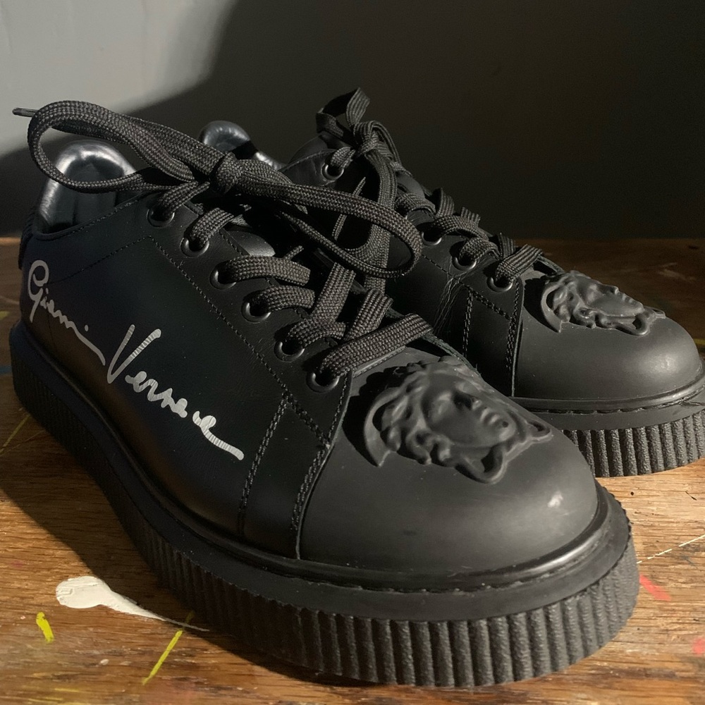 VERSACE SHOES